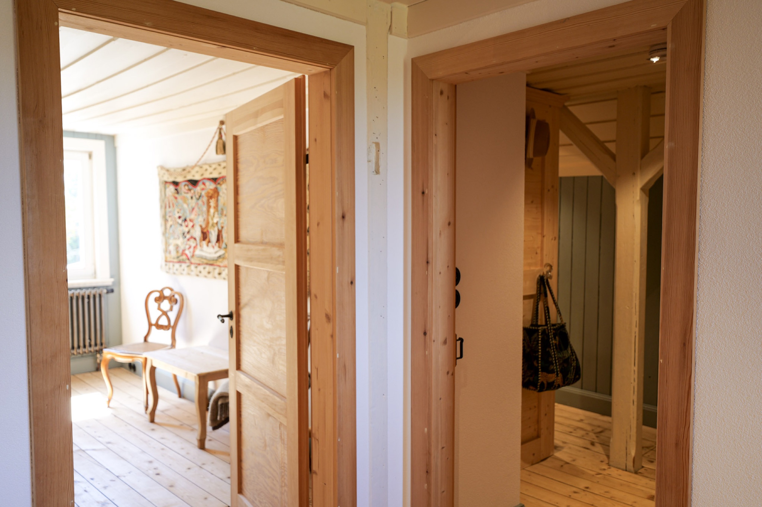 carlshaus aug 26 badezimmer doppelwaschbecken und toilette