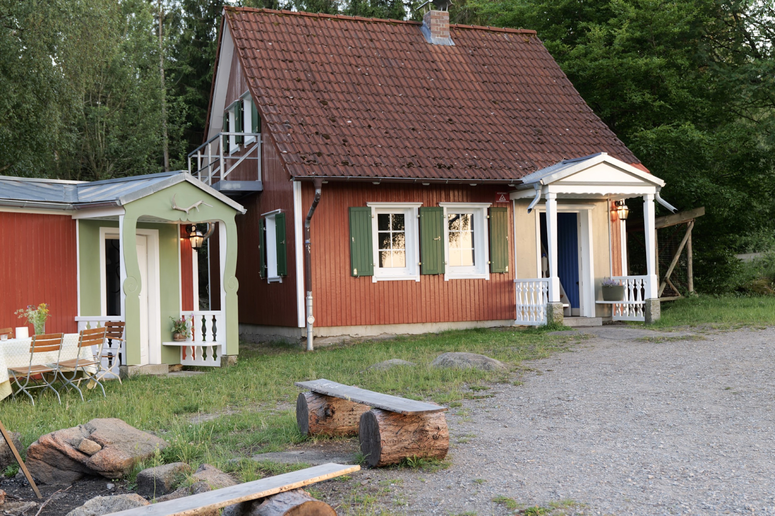 hexenhaus im sonnenuntergang 2026